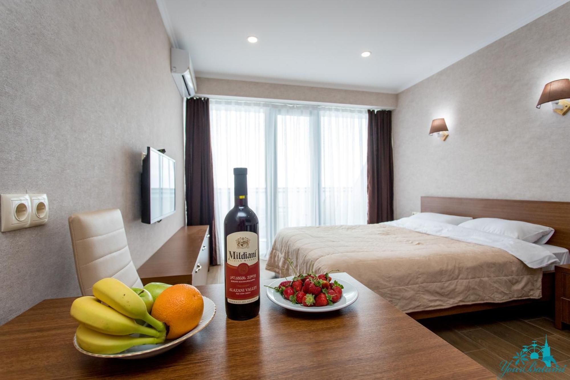 Your Beach Tower Batumi Habitación foto