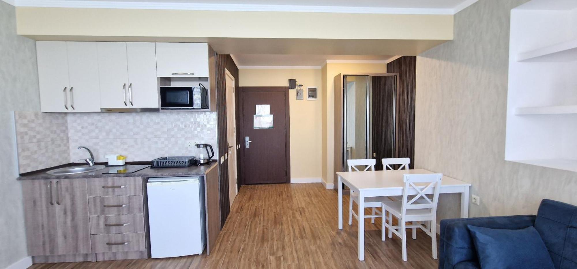 Your Beach Tower Batumi Habitación foto